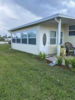Photo 3 of 41 of home located at 4425 Us Highway 441 S Lot 52I Okeechobee, FL 34974