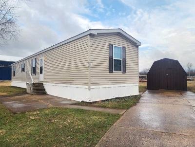 Mobile Home at 916 Moss Ave. Lot 75 Union City, IN 47390