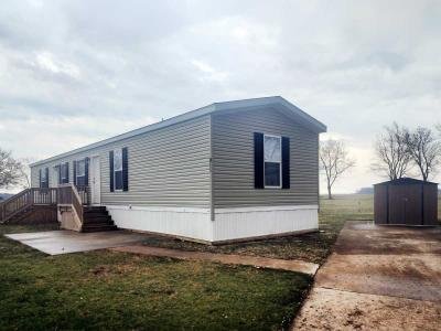 Mobile Home at 911 Olive Ave Lot 89 Union City, IN 47390
