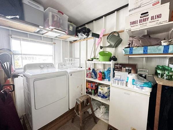 1987 Bay Manufactured Home