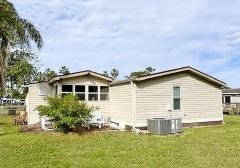 Photo 5 of 21 of home located at 205 Las Palmas Blvd North Fort Myers, FL 33903