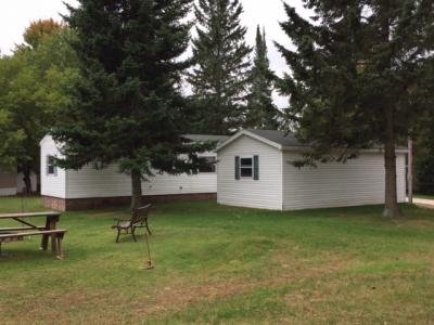 Mobile Home at 12525 Knollwood Ln Lot 22 Suring, WI 54174