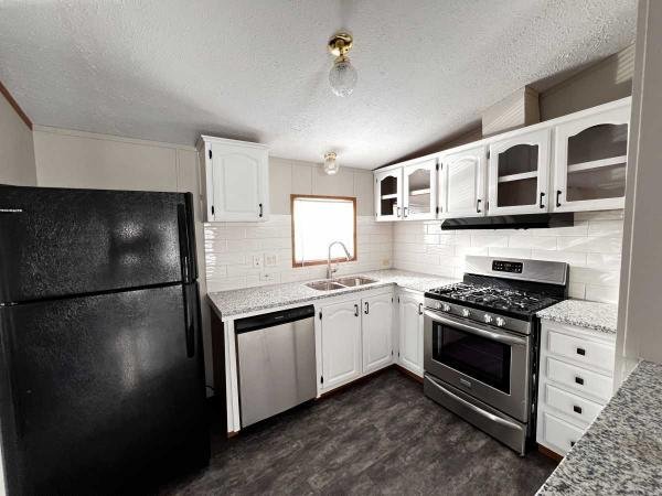 1999 Holly Park Mobile Home For Sale
