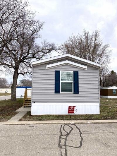 Mobile Home at 1903 Manitoba Ave Waterloo, IA 50707