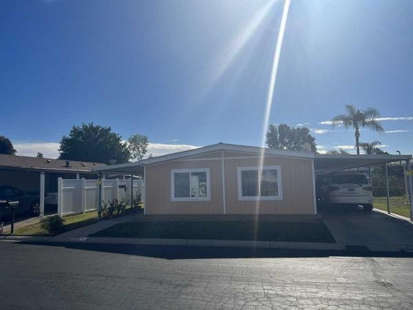 1985 Goldenwest Homes CT565A0 Mobile Home
