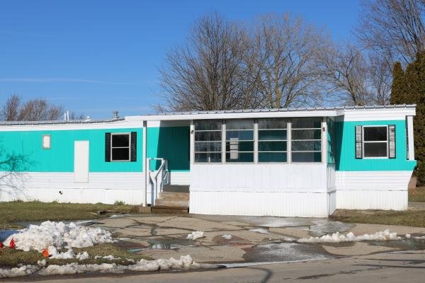 1978 BAYVIEW Mobile Home For Sale