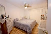 Just Minutes Away From Siesta Beach! Manufactured Home