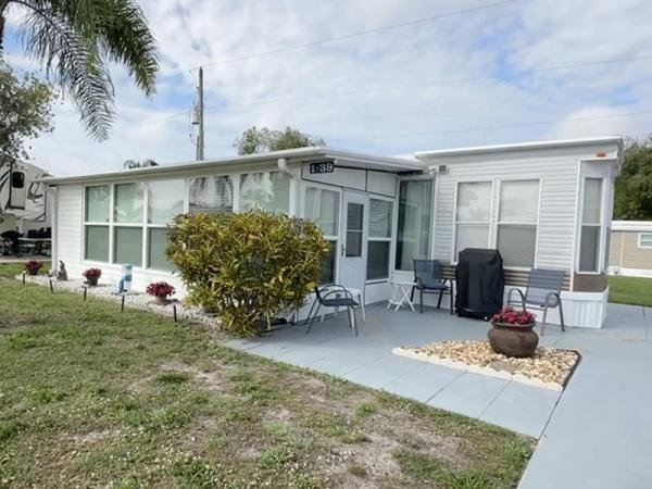 Photo 1 of 2 of home located at 25501 Trost Blvd. 01-39 Bonita Springs, FL 34135