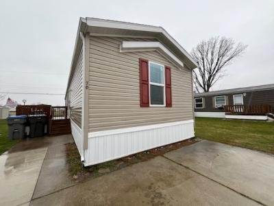 Mobile Home at 70 Meadows Nappanee, IN 46550
