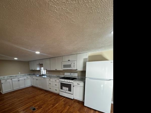 Photo 1 of 2 of home located at 12816 Spaulding Plaza #187 Omaha, NE 68164