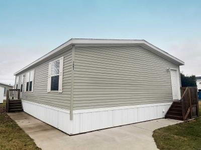 Mobile Home at 2683 South Ivy Lot 144 Mount Pleasant, MI 48858