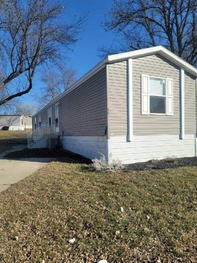 Photo 1 of 3 of home located at 805 E 18th St Lot 57 Albert Lea, MN 56007