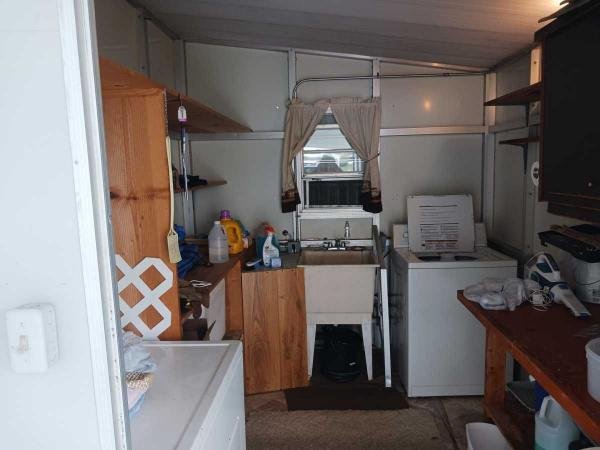 1970 CNCR HS Mobile Home