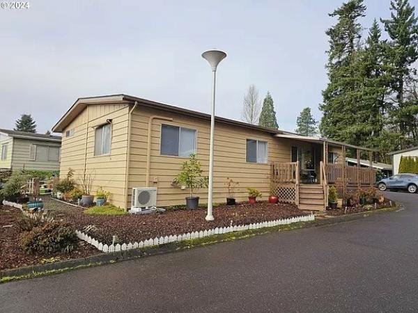 1977 SILVERCREST Mobile Home For Sale