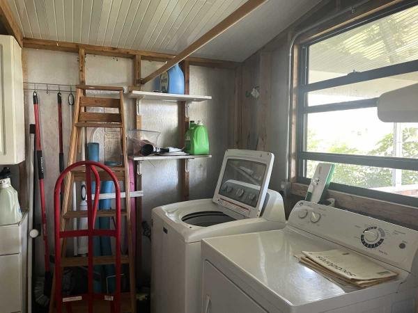 1984 Sherwood HS Manufactured Home