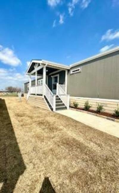 Mobile Home at 420 Blue Grass Way Lot Bl420 Princeton, TX 75407
