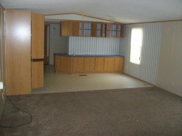 2003 HOBS MANUFACTURING Mobile Home For Sale