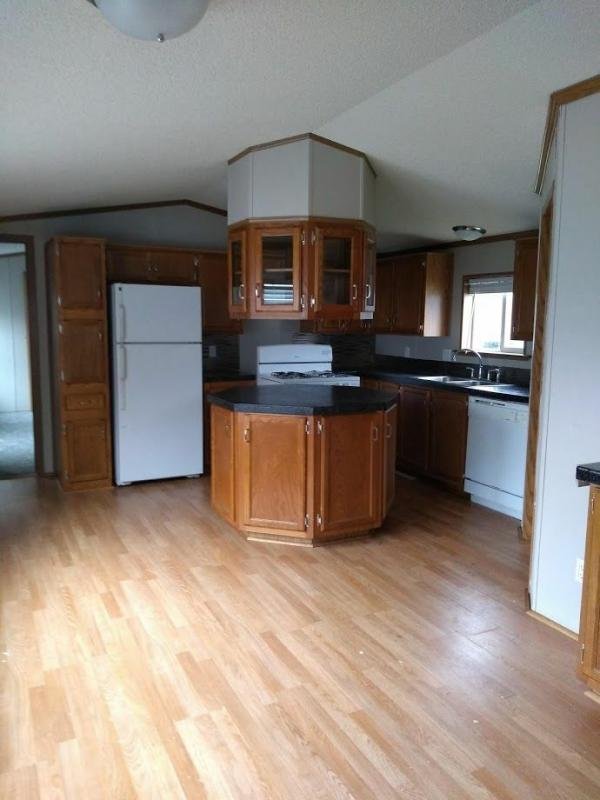 Photo 1 of 2 of home located at 3409 Kennedy Lane Lot 228 Waterloo, IA 50701