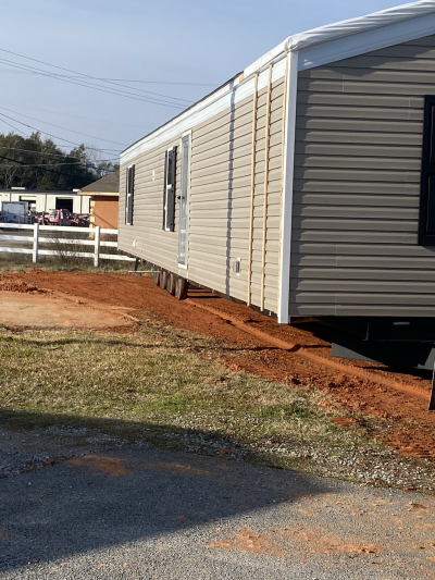 Photo 2 of 8 of home located at 2800 19th Ave, Lot 8 Gulfport, MS 39501
