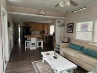 1974 Holly Park Manufactured Home