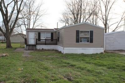 Mobile Home at 206 W 3rd St Coffeen, IL 62017