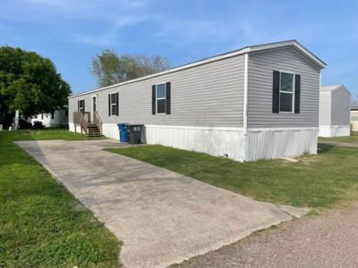 Mobile Home at 122 Kelly Dr Corpus Christi, TX 78409