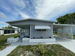 Photo 1 of 20 of home located at 4112 Edam Street Sarasota, FL 34234