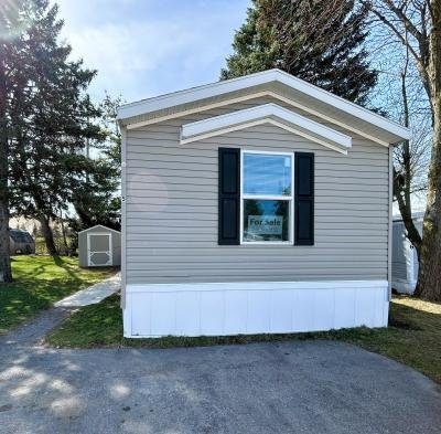 Mobile Home at 5 Hummingbird Drive #5 Orion Township, MI 48359
