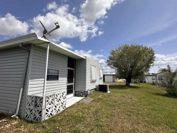 1980 Glen Mobile Home