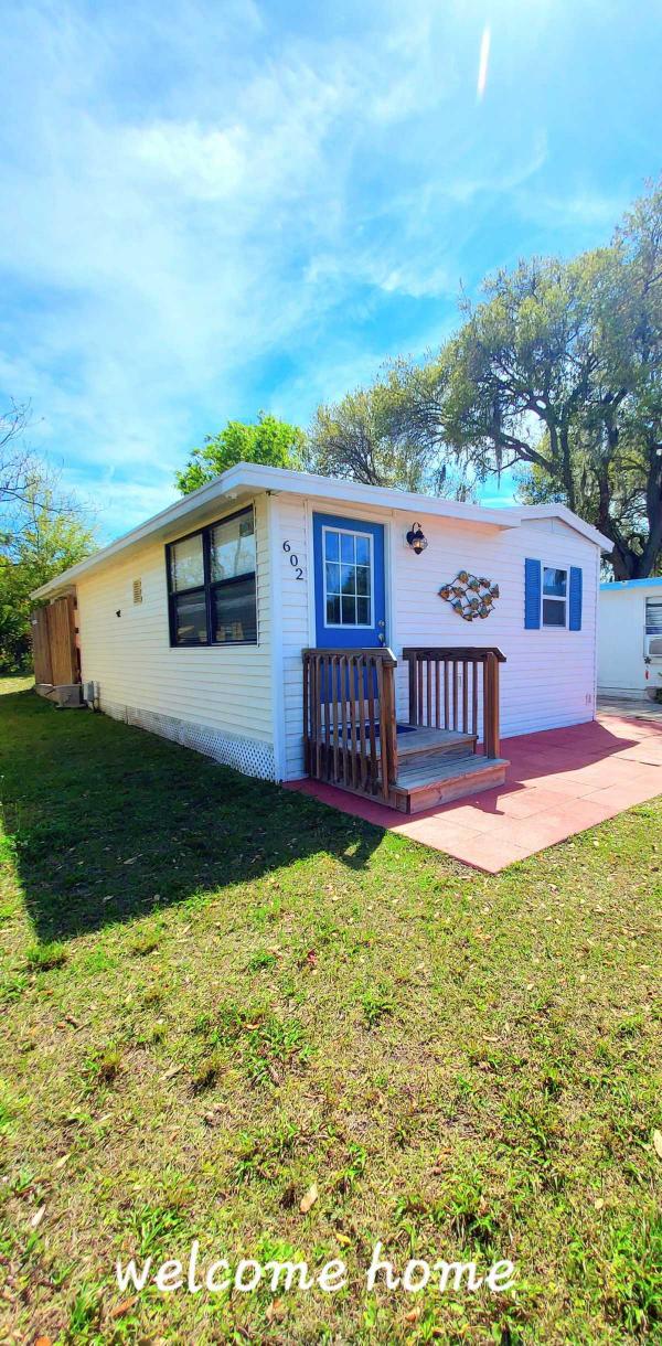 1985 Mobile Home For Sale