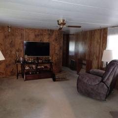 Photo 4 of 8 of home located at 7101 W. Anthony Rd. #070 Ocala, FL 34479