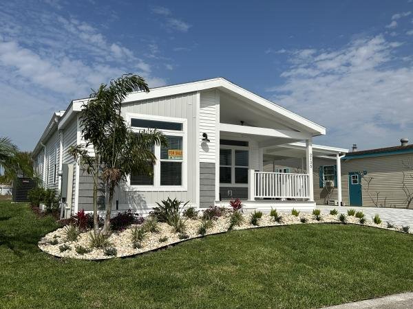 2024 Palm Harbor 340LS28562K (Den, 2 Porches) Mobile Home