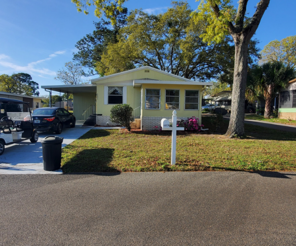Photo 1 of 2 of home located at 6603A Lakewood Dr Lot 0085 Ocala, FL 34480