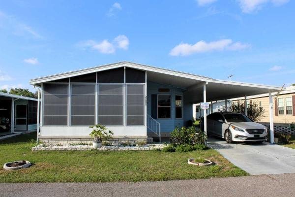 Photo 1 of 2 of home located at 37521 Caribbean Dr Zephyrhills, FL 33541