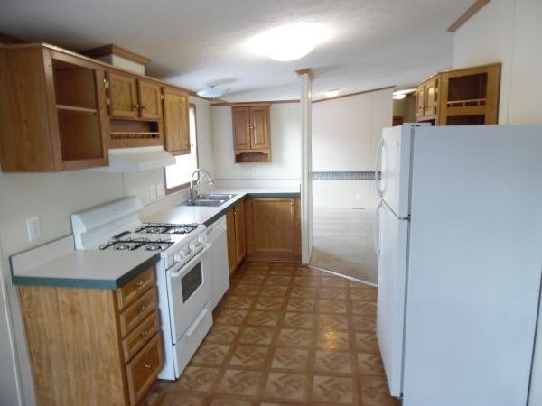 2000 Schult Mobile Home For Sale