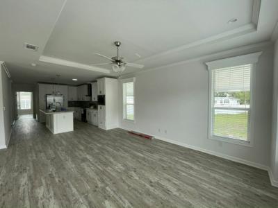 Photo 4 of 20 of home located at 7983 Yukon Trail (Site 0175) Ellenton, FL 34222