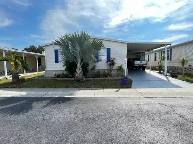 Photo 1 of 2 of home located at 1957 Chris Drive Lot 211 Tarpon Springs, FL 34689