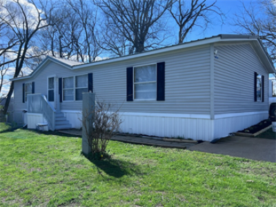 Mobile Home at 107 Michael Rd. Columbia, TN 38401