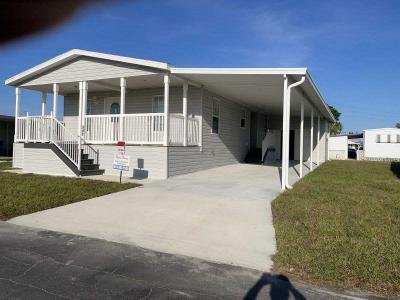 Photo 2 of 3 of home located at 341 Allamanda Circle Venice, FL 34285