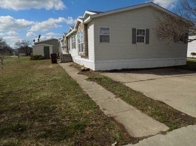 Mobile Home at 9273 Canyon Dr Newport, MI 48166