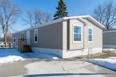Mobile Home at 147 Kingsway Dr North Mankato, MN 56003