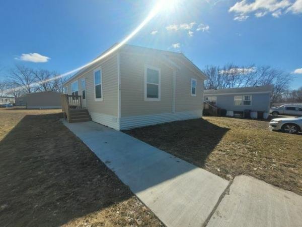 2023 Clayton - Wakarusa, IN 4428-844 The Pulse Manufactured Home