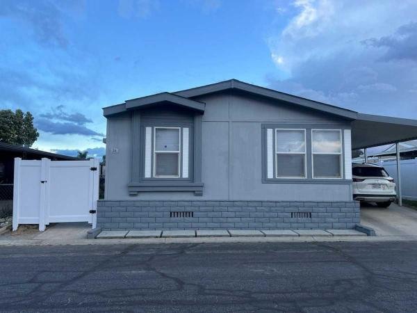 2002 HBOS  Mobile Home For Sale