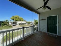 Photo 5 of 20 of home located at 928 Nogoya Avenue Venice, FL 34285