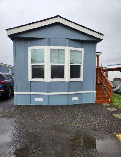 Mobile Home at 605 California Way, Sp. #23 Longview, WA 98632