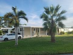 Photo 2 of 15 of home located at 3205 E. DERRY DRIVE Sebastian, FL 32958