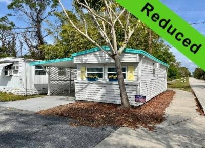 Mobile Home at 250 N Mccall Rd Lot 20 Englewood, FL 34223