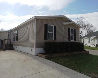 Mobile Home at 759 Maple Justice, IL 60458
