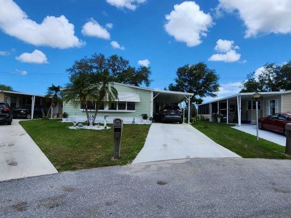 Photo 1 of 1 of home located at 13950 Zorzal Fort Pierce, FL 34951