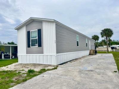 Mobile Home at 439 Suwanee Drive North Fort Myers, FL 33917